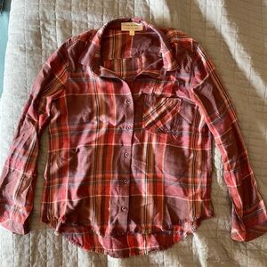 Anthropologie Cloth & Stone Fray Hem Button Down Red Plaid Flannel Shirt Large